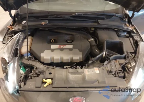 2016 Ford Focus St from USA, damaged, VIN 1FADP3L99GL295476